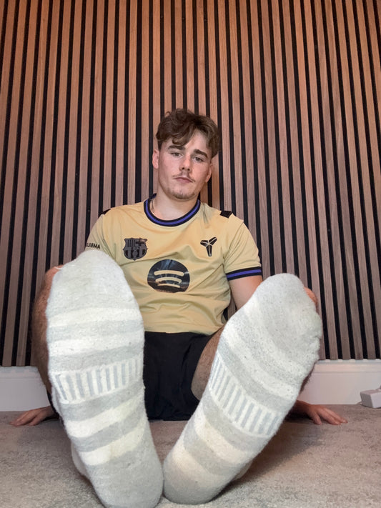 Worn socks ( multiple sweaty gym session!)